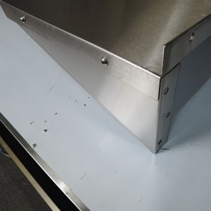 VICTORY KITCHEN Support mural en acier inoxydable Tube circulaire pour les fournitures de laboratoire et de restaurant d'hôtel en Thaïlande - Product Image 4