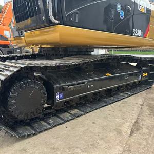 Excavatrice CAT 323D2L 23 tonnes d'occasion, chargeuse sur chenilles hydraulique pour la construction - Product Image 6