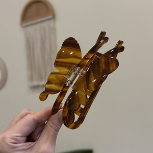 New Korean Acetate butterfly Hair Claw High-grade Ins Temperament Hair Shark Clip Hair Accessories - Product Image 2