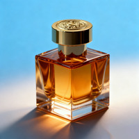 Nouvelle conception, couleur personnalisée, flacons de parfum vides en verre transparent carrés de luxe de 30 ml, 50 ml, 100 ml avec bouchon doré