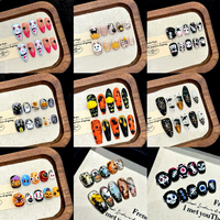 [Collection Halloween] Faux ongles à presser de luxe français, faits main, style dessin animé, motif citrouille amusant, pour une ambiance Halloween