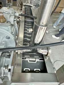 Machine de bouchage automatique pour flacons de parfum, lotions, essences et toners - Product Image 6