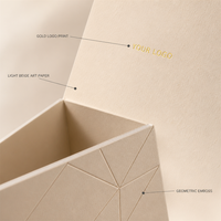Boîte à gâteau personnalisée avec poignée intégrée, couvercle à ouverture supérieure, papier artistique beige clair, emballage pour boulangerie