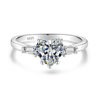 Bague Cœur 1 Carat en Argent Sterling 925 avec Moissanite Scintillante, Bague à Bande Fermée