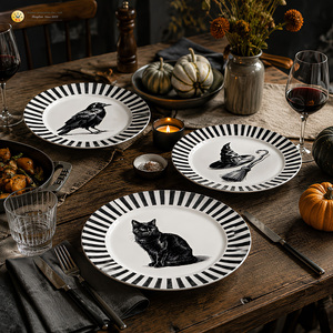 <span class=keywords><strong>Assiette</strong></span> de dîner gothique en porcelaine gravée style <span class=keywords><strong>vintage</strong></span> (corbeau, chat, chauve-souris, sorcière) pour la vente en gros, idéale pour restaurants, cafés, commerces de détail et repas à thème - Product Image 5