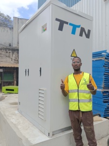 100kWh 215kWh 261kWh 372kWh LiFePO4 Outdoor Cabinet Industrial Commercial BESS High Voltage <b>Energy</b> <b>Storage</b> <b>System</b> Air Cooling - Product Image 1