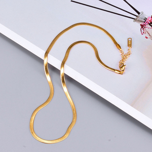 قلادة ضيقة مطلية بالذهب عيار 18 قيراط من الفولاذ المقاوم للصدأ 40 + 5 ثعبان سلسلة ملونة - Product Image 1