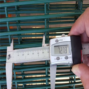 Nhà máy sản xuất 3D mã hóa cách ly <span class=keywords><strong>Net</strong></span> chống trộm cao an ninh hàng rào kim loại <span class=keywords><strong>Net</strong></span> 10-chân hàng rào an toàn - Product Image 2