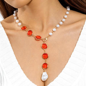 Collier de luxe plaqué argent avec pendentif croix en zircon rouge et perle d'eau douce pour femme, idéal pour fiançailles, mariage, soirée romantique, Saint-Valentin - Product Image 3