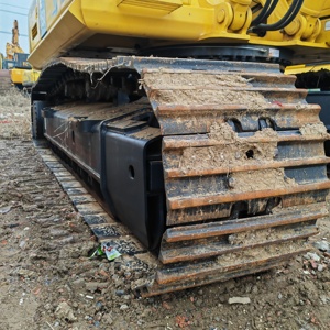 Excavatrice sur chenilles Komatsu PC350-7 d'occasion, 35 tonnes, pelle hydraulique lourde, moteur Komatsu SAA6D114E-2, pour travaux de carrière et de terrassement. - Product Image 6