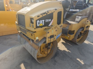 รถบดถนนแบบสั่นสะเทือนสองลูกกลิ้ง CAT CB24B มือสอง เครื่องยนต์ดีเซล อุปกรณ์ก่อสร้างงานหนัก - Product Image 5