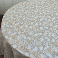 Nappe de luxe en damassé doré brodée de sequins |   Nappe ronde à motifs floraux de grandes feuilles pour fête de mariage