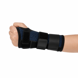 สายรัดข้อมือโพลีเอสเตอร์ปรับแต่งโลโก้ได้ พร้อมตัวล็อคแบบตะขอเกี่ยว อุปกรณ์ป้องกันระดับมืออาชีพสำหรับอาการโรคอักเสบในอุโมงค์ข้อมือ เหมาะสำหรับใช้ในช่วงฤดูร้อน - Product Image 4