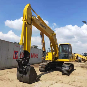 รถขุดตีนตะขาบมือสอง โคมัตสึ PC200-6 พร้อมมอเตอร์เกียร์บ็อกซ์ ความจุบุ้งกี๋ 0.8 ลูกบาศก์เมตร น้ำหนักใช้งาน 20 ตัน ผลิตในญี่ปุ่น สภาพดีเยี่ยม - Product Image 1