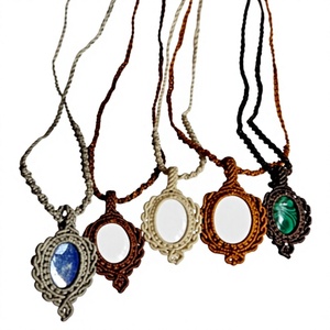 Collares Colgantes de Macramé Hechos a Mano con Piedra Natural en Bisel Ovalado, Estilo Boho Vintage, Cuerda de Cáñamo Ajustable, Joyería Unisex - Product Image 1