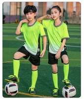 Maillots et Hauts Personnalisés Maillots de Foot Livraison Gratuite Tenue de Football pour Enfants Kit de Maillot de Soccer pour Enfants