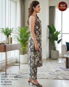 ชุดเซ็ตผ้าฝ้ายสีดำสำหรับผู้หญิง ดีไซน์ทันสมัย สวยหรู เข้าชุดเสื้อและกางเกง เหมาะสำหรับงานปาร์ตี้หรือใส่ลำลอง แห้งเร็ว ลายนูน/พิมพ์ดิจิทัล - Product Image 2