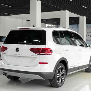 Volkswagen <span class=keywords><strong>Touran</strong></span> L 2022 280TSI DSG Crossover Edition 7 places d'<span class=keywords><strong>occasion</strong></span> - Product Image 4