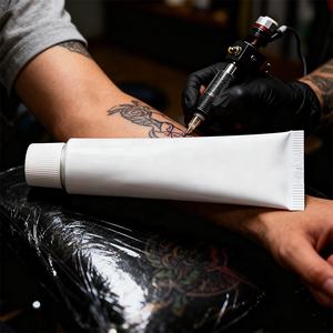 Kit professionnel de crème pour tatouage de qualité supérieure 10g, outil de dermaplaning, produit de tatouage, fournitures pour le maquillage permanent des lèvres, produits de salon en marque privée - Product Image 2