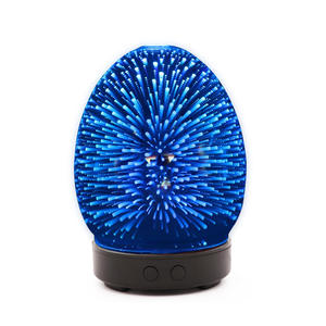 Diffuseur d'arômes créatif en verre 3D avec lumière LED, humidificateur ultrasonique 100 ml pour usage domestique et commercial - Product Image 3
