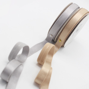 Cinta elástica tejida en blanco y negro de 2cm-10cm sostenible respetuosa con el medio ambiente personalizada - Product Image 4