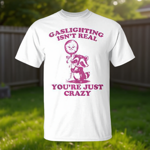 Maglietta Canotta Opossum con Citazione Divertente sul Gaslighting - Prodotto Promozionale - Product Image 3