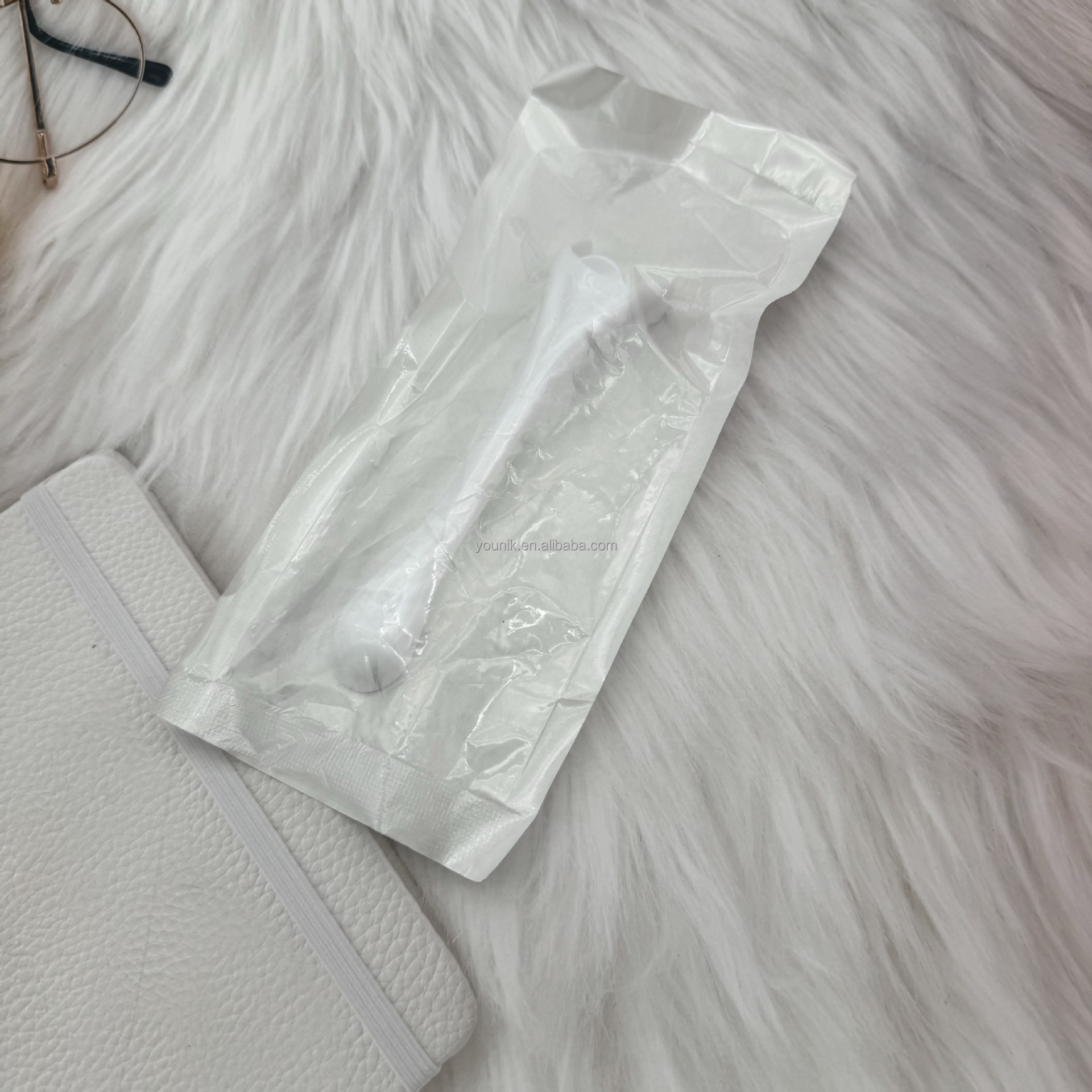 Roller White handle [with bag]