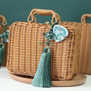 Natural <strong>Father</strong> Mother Bamboo Willow Rattan Gift Box Woven Storage <strong>Hamper</strong> with Lid and Handle for Camping Wicker Picnic Baskets - Product Image 4