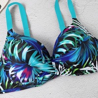 2024 nouveau Style maillot de bain fendu femmes Bikini européen et américain Sexy imprimé deux pièces maillot de bain transfrontalier été
