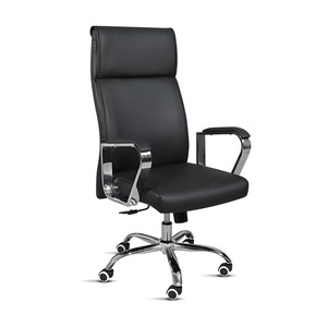 Chaise de bureau de direction ergonomique moderne de luxe à dossier haut en cuir véritable, réglable en hauteur, pivotante, avec base chromée pour patron ou manager - Product Image 1