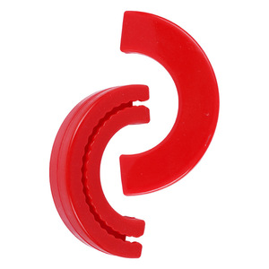 Cubierta Protectora para Gancho de Remolque Delantero Chevrolet Silverado 1500, Rojo Nitrilo, 2007-2025 - Product Image 3