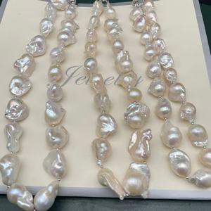 विंटेज सुरुचिपूर्ण बारोक 12-13 मिमी ताजे पानी के मोती पेलेंट हार सोने-प्लेटेड लिंक महिलाओं के उपहार तितली आकार हीरा - Product Image 3