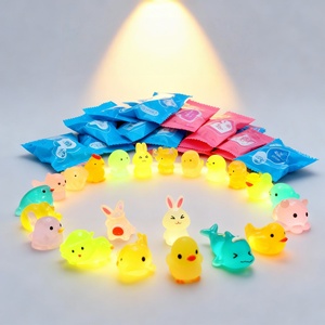 Adornos de Resina de Alta Calidad con Criaturas Nocturnas Coloridas para Carcasas de Teléfono, Animales Kawaii para Manualidades, Bolsa Sorpresa de Animales de Resina - Product Image 1