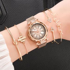 Nouvelle <span class=keywords><strong>montre</strong></span> à quartz pour femme, ensemble de montres <span class=keywords><strong>bracelet</strong></span>, cinq pièces, <span class=keywords><strong>bracelet</strong></span> en alliage, <span class=keywords><strong>montre</strong></span> magnétique - Product Image 5