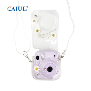 Étui transparent en plastique pour appareil photo instantané Fujifilm <span class=keywords><strong>Instax</strong></span> <span class=keywords><strong>Mini</strong></span> <span class=keywords><strong>11</strong></span> avec fleurs séchées pressées, motif marguerite, sac <span class=keywords><strong>Instax</strong></span> <span class=keywords><strong>Mini</strong></span> - Product Image 4