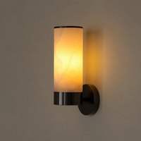 Lampe murale LED moderne en laiton avec abat-jour incurvé, style rétro, en albâtre naturel, télécommandée, pour hôtel de luxe, couloir et décoration intérieure
