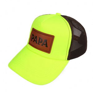 Gorra Trucker de Malla Estructurada de Alta Calidad, Estilo Retro, Portátil, de 6 Paneles, Modelo 112, con Logotipo de Parche de Cuero - Product Image 2