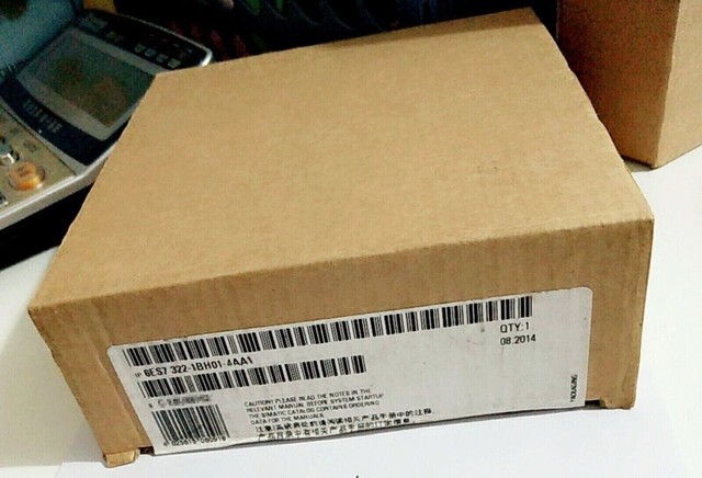 Original Brand New  New  SIEME6ES7 3221BH014AA1 6ES73221BH014AA1 w 1  For PLC