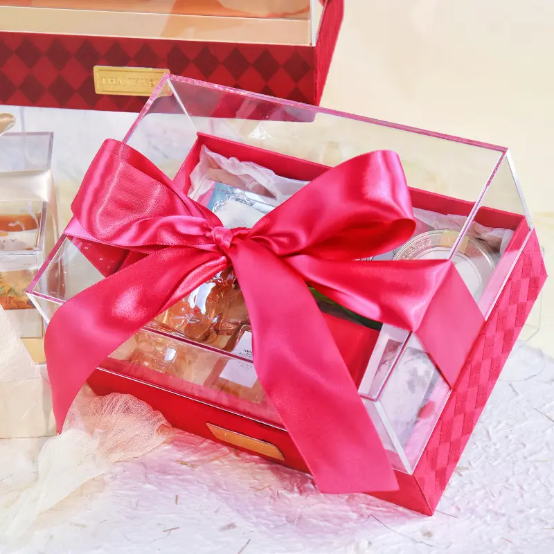 Wholesale Clear Acrylic Favor Box Personalized Clear Perspex Wedding Favor Candy Cube Souvenirs Gift For Wedding