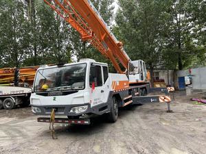 Grúa Hidráulica Original Zoomlion de 30 y 35 Toneladas Usada, Zoomlion QY30V QY25V5 QY35V ZTC350H, Grúa sobre Camión de 30 Toneladas en Venta - Product Image 2