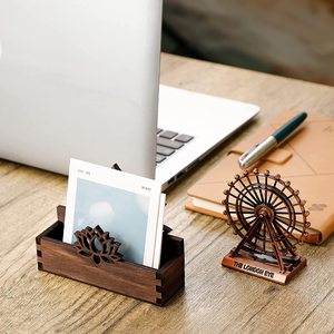 Porte-cartes en bois en forme de lotus, organisateur de cartes de visite, accessoire de bureau rétro pour usage professionnel - Product Image 1