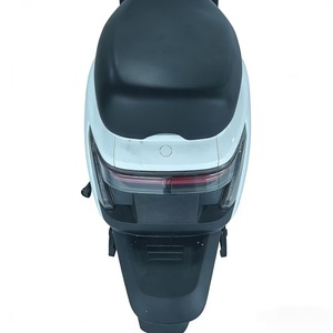 Nouvelle Trottinette Électrique 2026 pour Femmes, <span class=keywords><strong>Moto</strong></span> Électrique Blanche pour Trajets Urbains, Prix Direct Usine Super Bas - Product Image 5