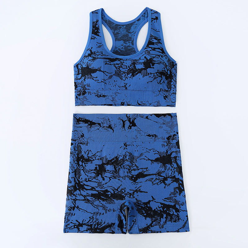 สีน้ำเงิน