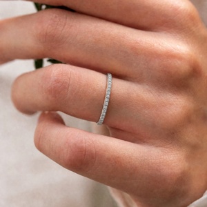 Anillos de Compromiso y Boda para Mujer, Diseño Nuevo de Dylam, Chapados en Rodio, Plata S925, con Múltiples Piedras de Moissanita de 0.24ct, D VVS1 - Product Image 2