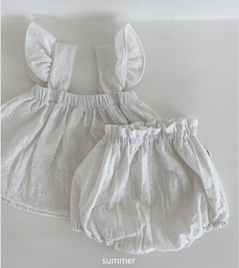 Ensembles de Vêtements d'Été pour Bébés Filles : Haut en Coton Style Pastoral et Pantalon Bouffant Coréen à Motifs Floraux (2 Pièces) - Vente en Gros - Product Image 3