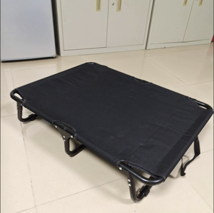 Cama plegable portátil elevada para perros de metal con malla transpirable - Product Image 2