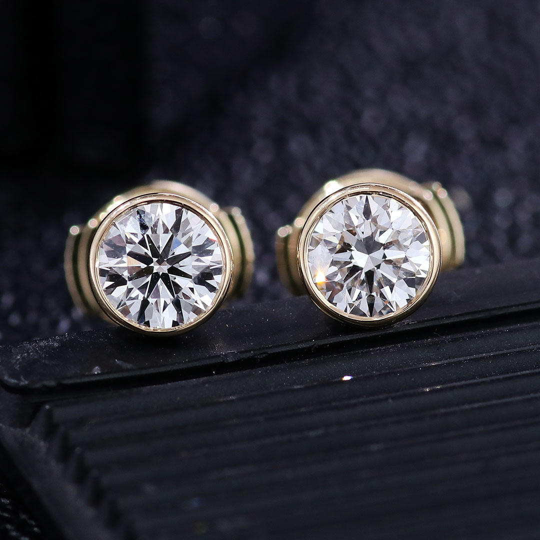 10k yellow gold lab diamond earring