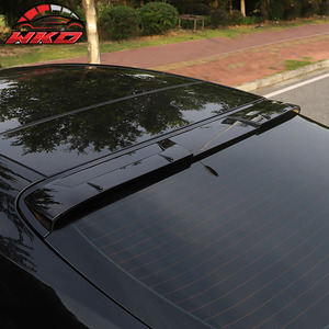 Alerón de Techo Estilo IKON V2 en Negro Brillante para Toyota Camry 2018-2026 - Product Image 3