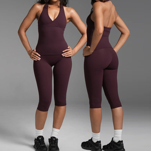 Nuovo Set da Allenamento per Donna: Top Yoga Personalizzato <span class=keywords><strong>con</strong></span> Schiena Aperta, Pantaloni a Gamba Larga, Leggings Traspiranti per Palestra - Product Image 2