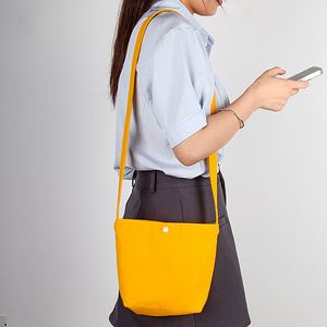 Sac à bandoulière en toile personnalisé, petit format, pour téléphone portable, impression personnalisée pour la promotion de la marque - Product Image 6